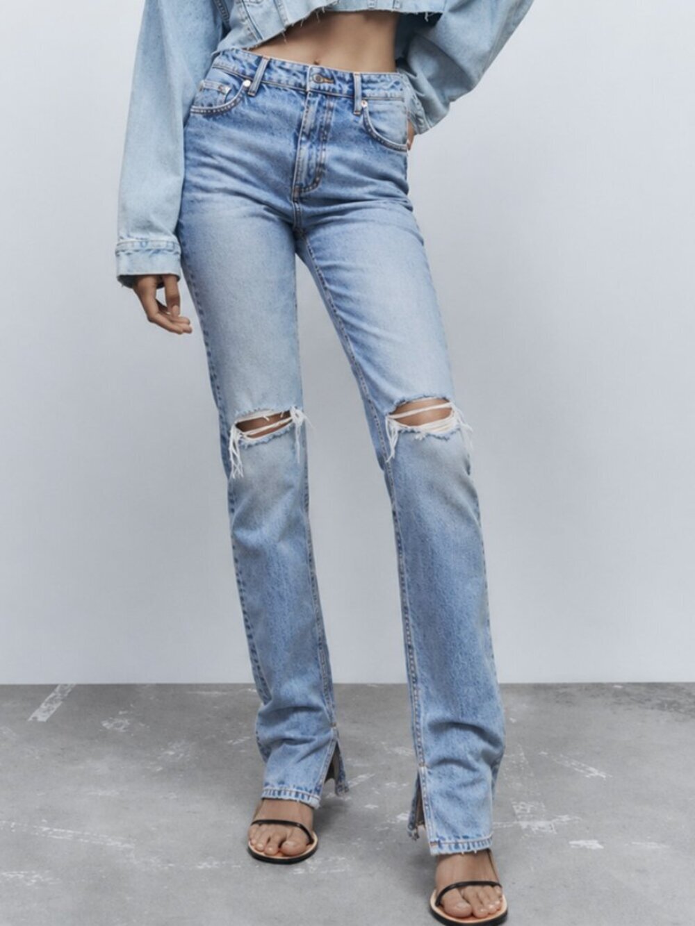 Zara High Rise Straight Leg Distressed Split Hem Jeans Size 6